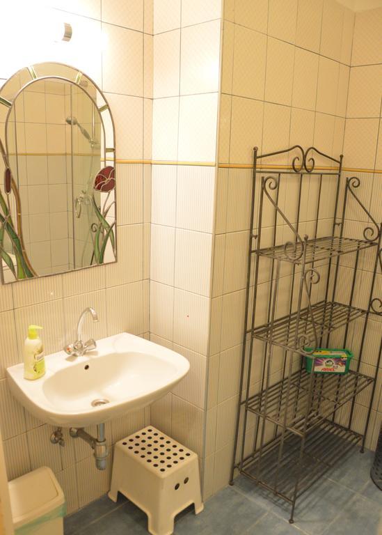 Classic Flat At Basilica Apartment บูดาเปสต์ ภายนอก รูปภาพ