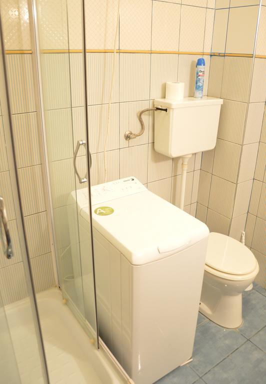 Classic Flat At Basilica Apartment บูดาเปสต์ ภายนอก รูปภาพ